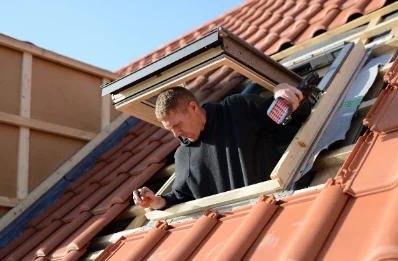 Pose de fenêtres de toit Velux à Orny